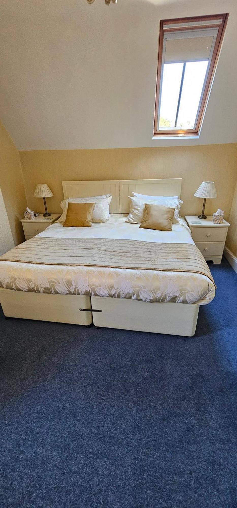 Holcombe House Guest house 4*