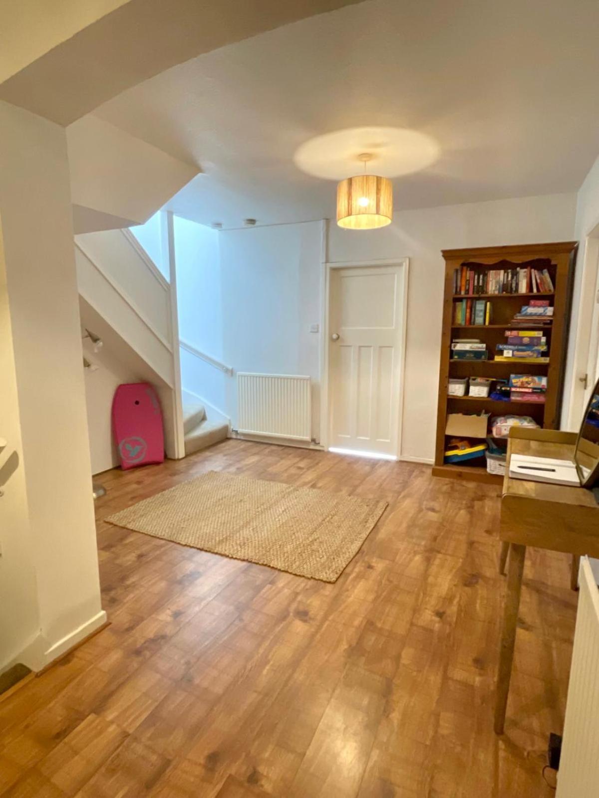 Apartment Lovely Big 3 Bedroom Maisonette Close To The Llandudno