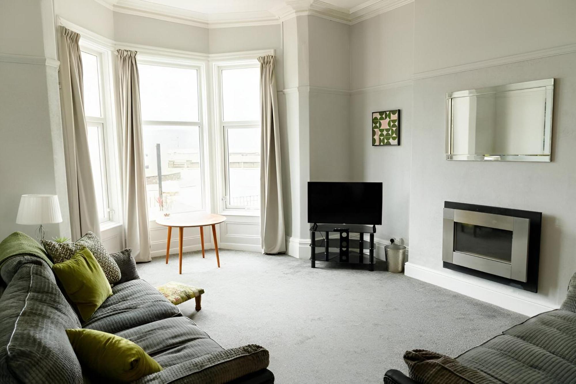 Apartment Seaside Bliss Your Perfect 1br Wales Escape Llandudno