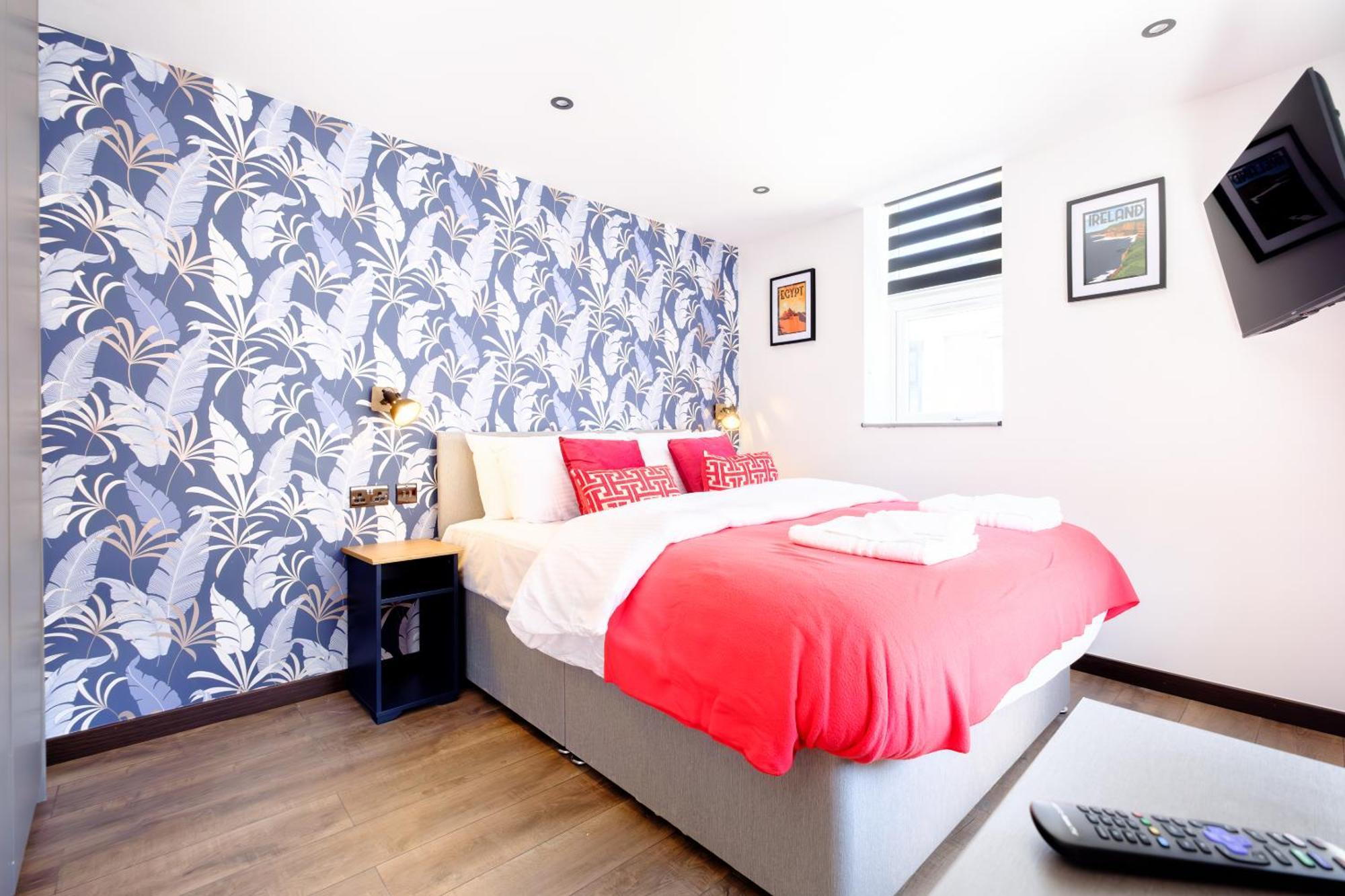 James Court By Staycay Apartment