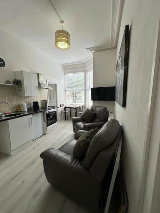 Carmen Sylva Ground Floor F3 * Llandudno