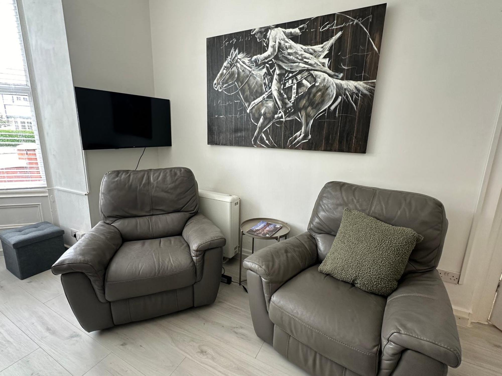 Carmen Sylva Ground Floor F3 *
