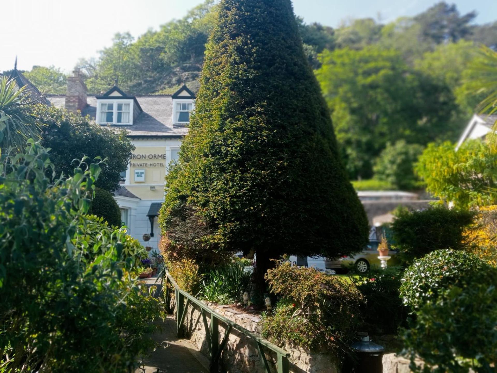 Bron Orme Private 4* Llandudno