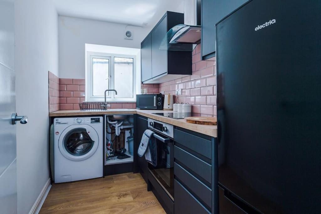 Anchorage 4 - One Bed Close To The Centre And The Beach, Located In Llandudno, North Wales Apartment *
