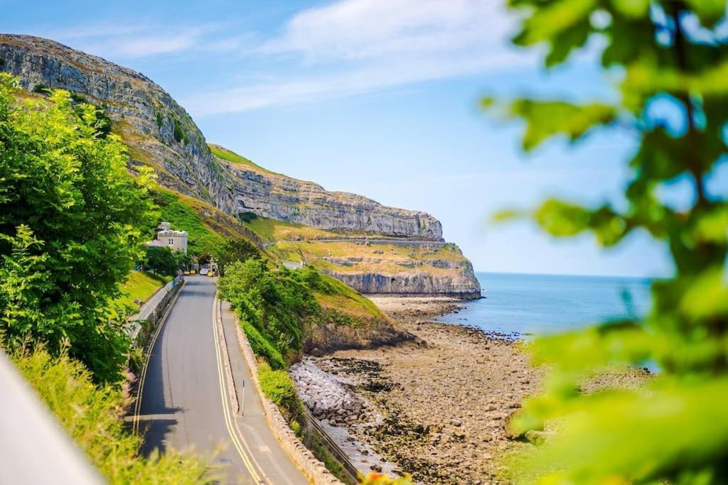 Anchorage 4 - One Bed Close To The Centre And The Beach, Located In Llandudno, North Wales Apartment *