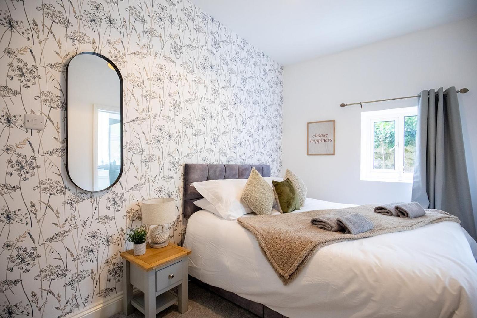 Anchorage 3 - Close To The Centre And The Beach, Located In Llandudno, North Wales * Llandudno