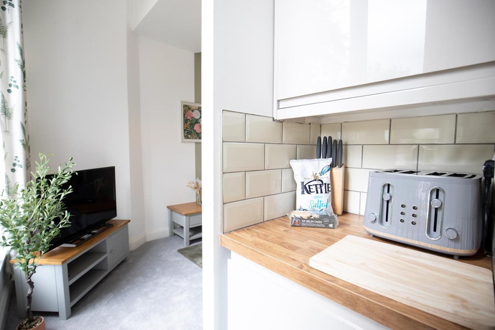 Apartment Anchorage 3 - Close To The Centre And The Beach, Located In Llandudno, North Wales Llandudno