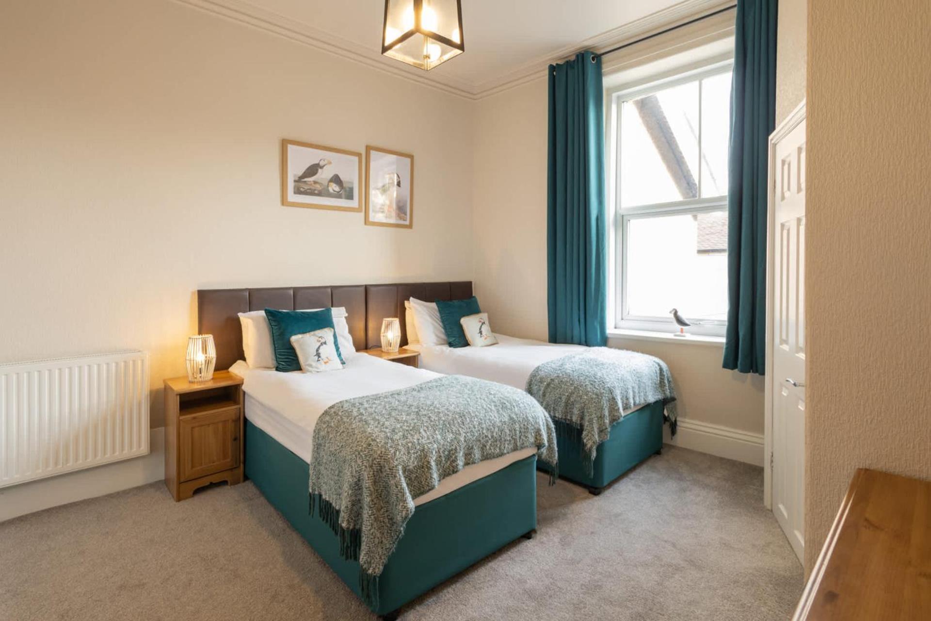 Host & - The Keep * Llandudno