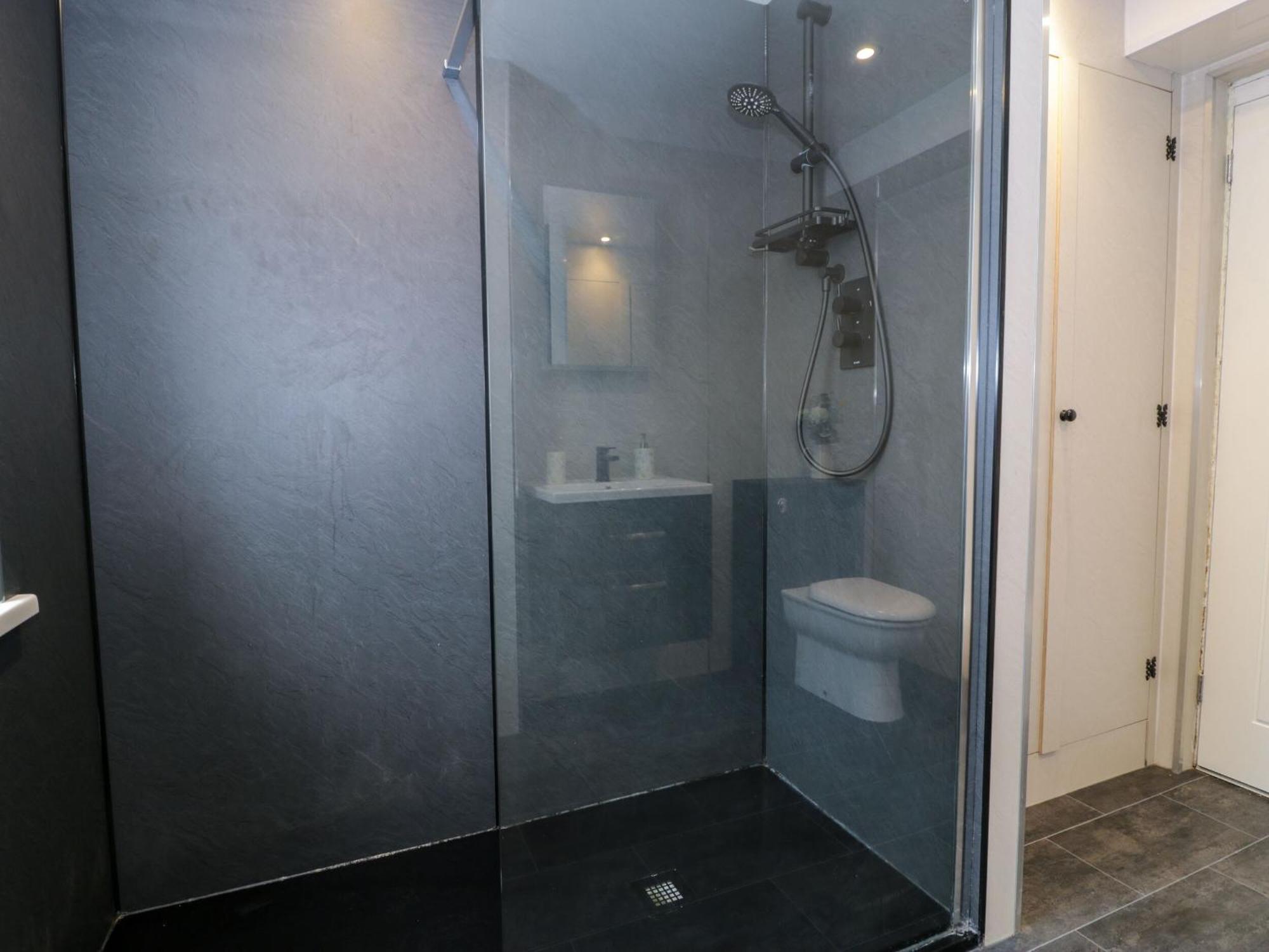 21 Taliesin Street *