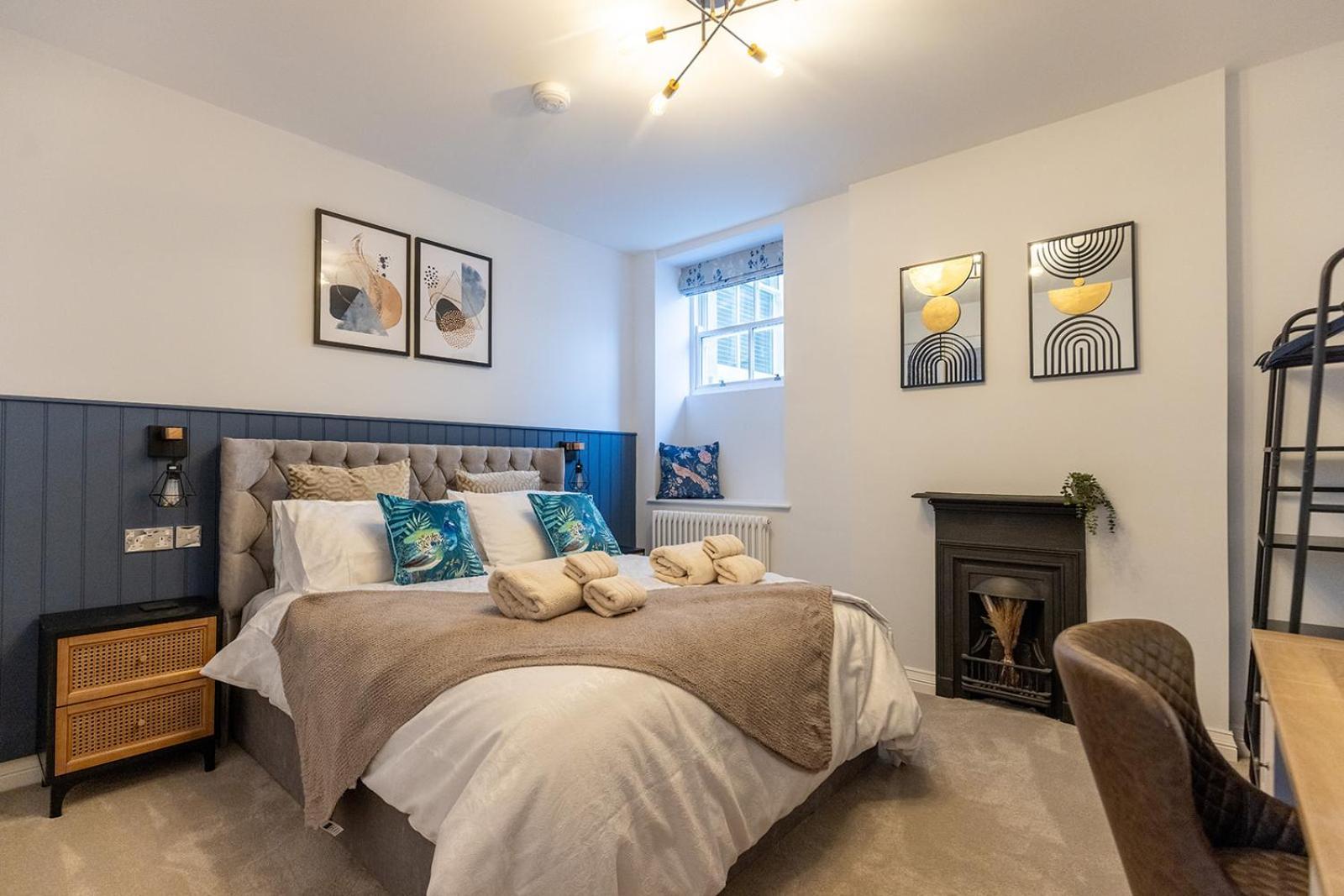York House No04 - Luxury In