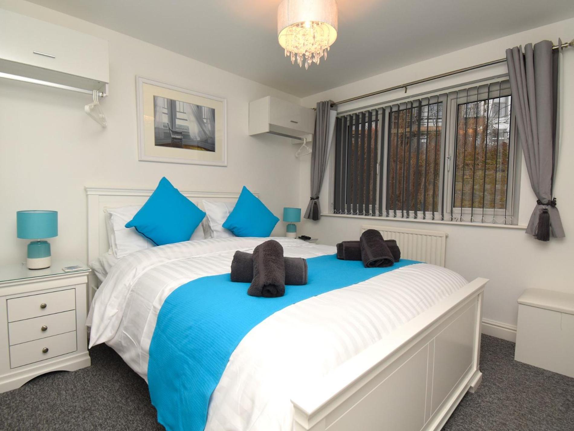 3 Bed In 95068 Holiday home *