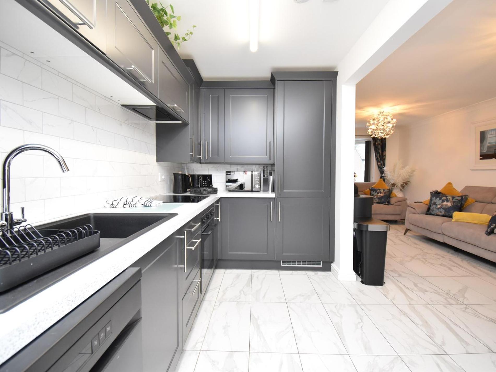 3 Bed In 95068 Holiday home Llandudno