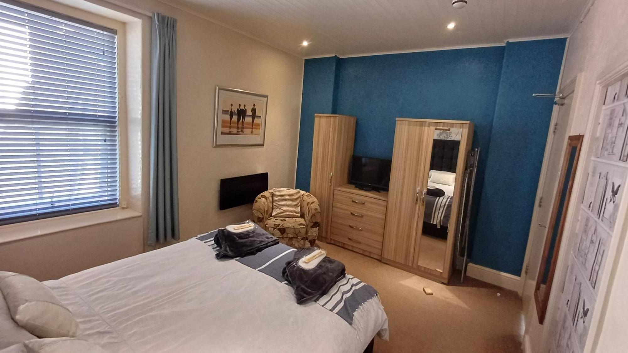 Morwenna Luxury * Llandudno
