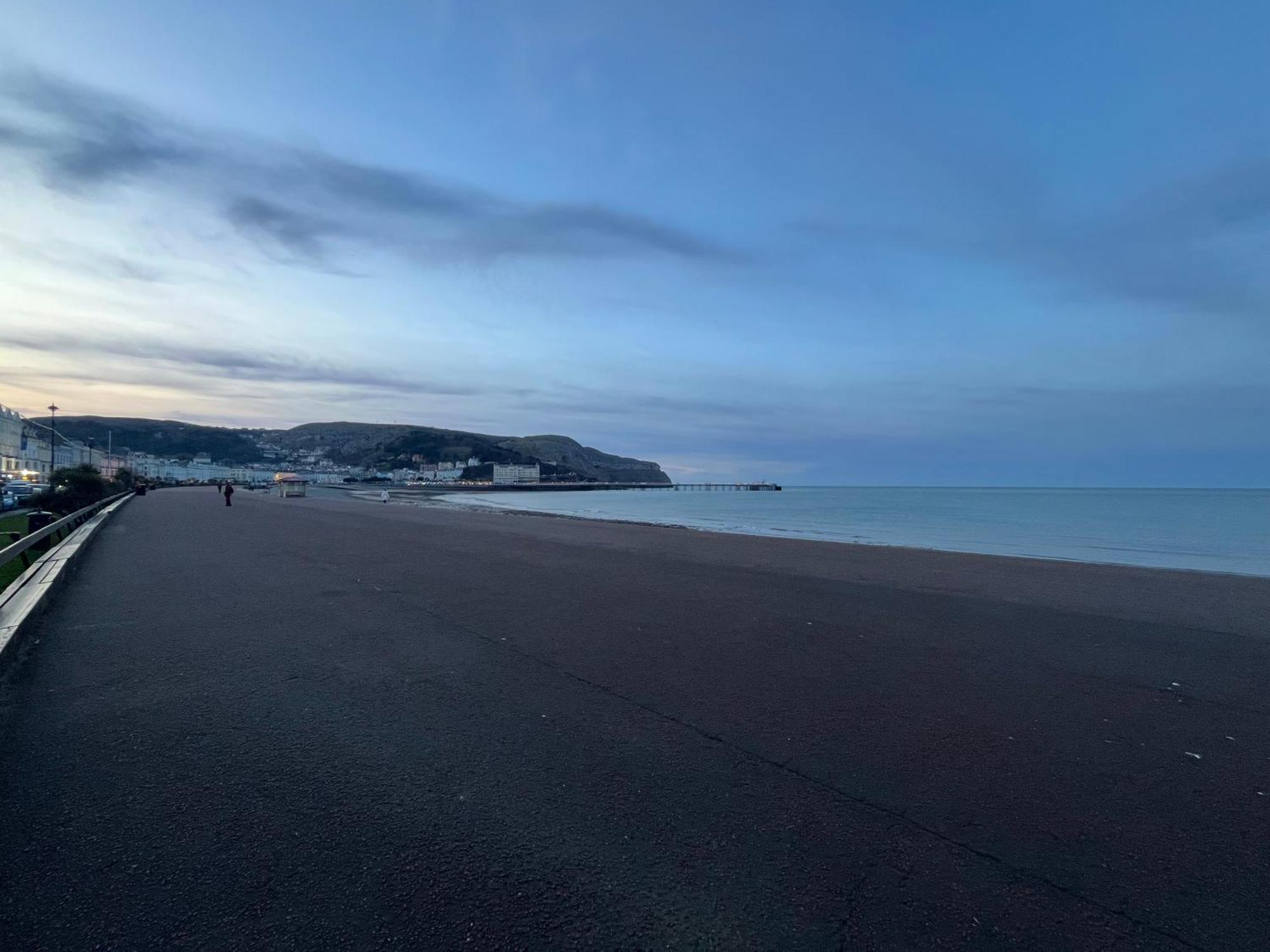 Pheasant View At Number 35 Apartment Llandudno