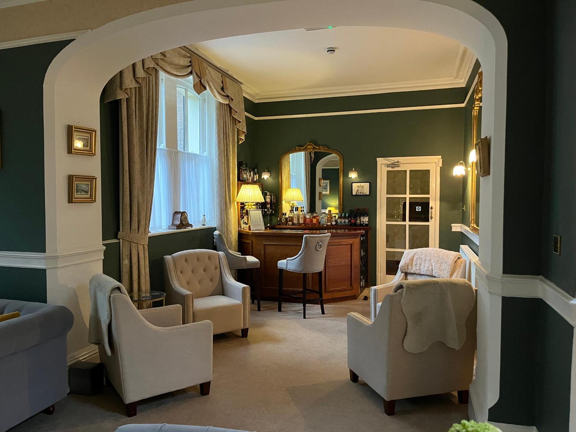 Guest house Bryn Derwen With Private Car Park 5*