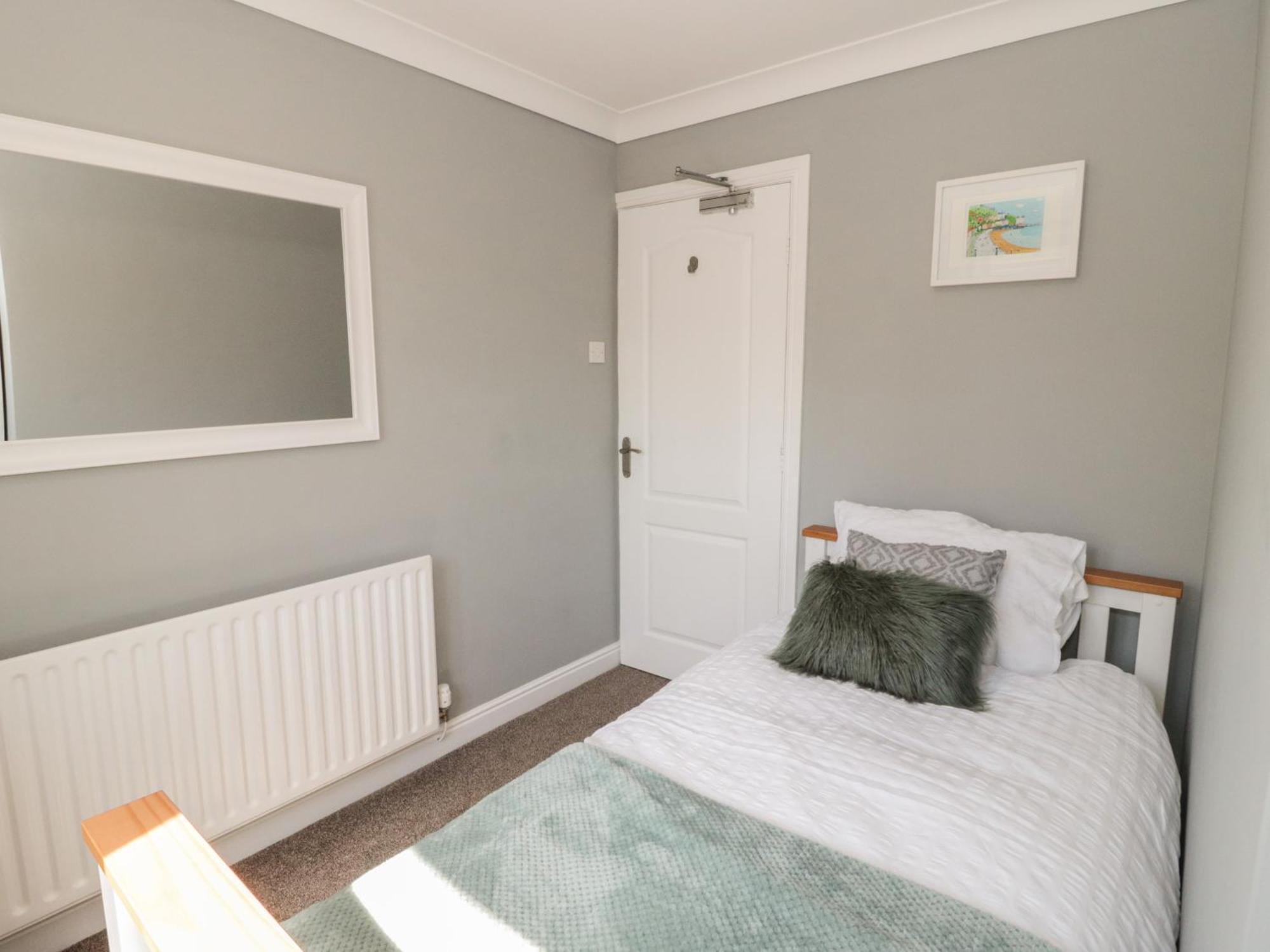 Orme's Edge No 9 Holiday home *