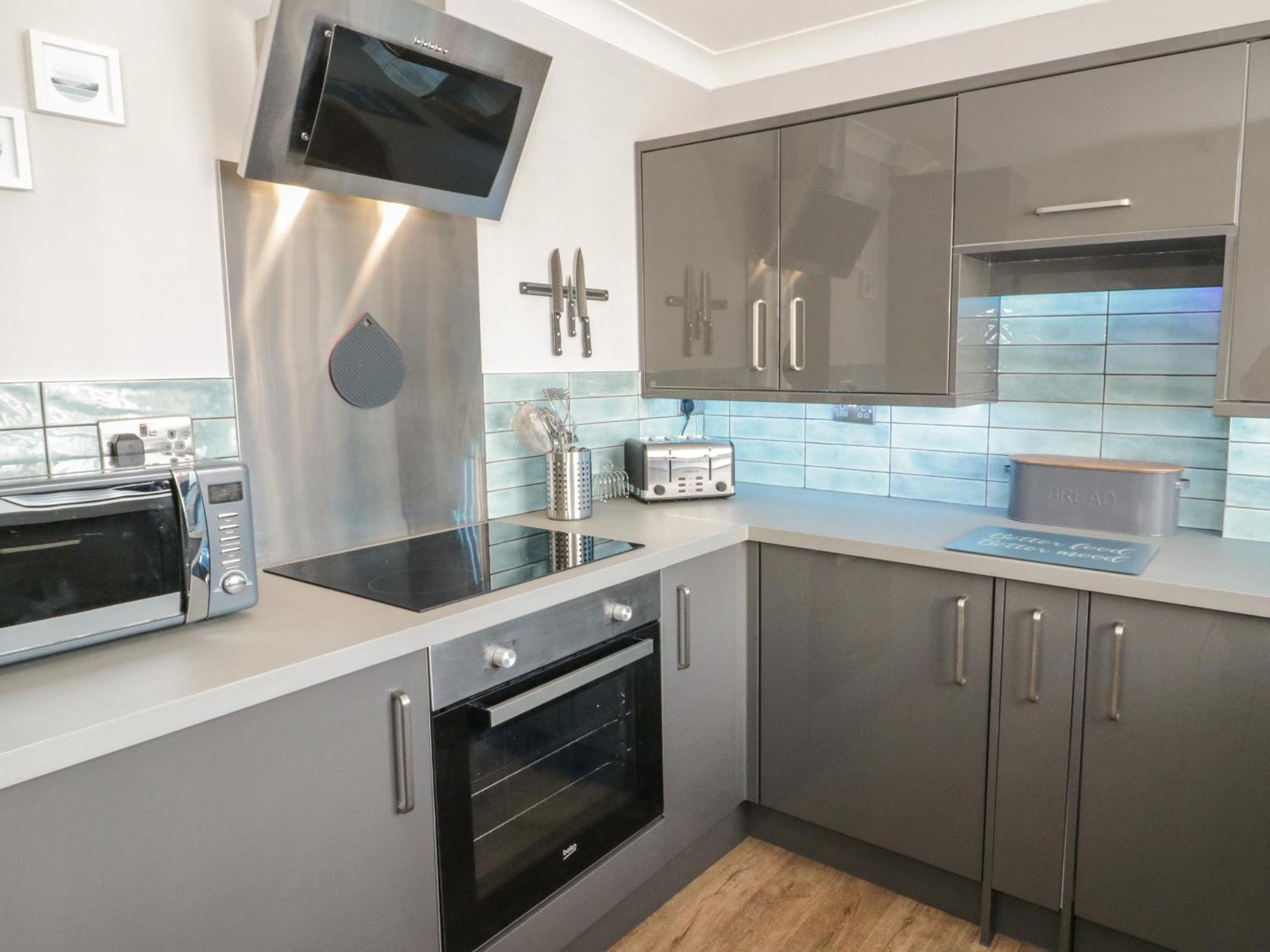 Orme's Edge No 9 Holiday home *