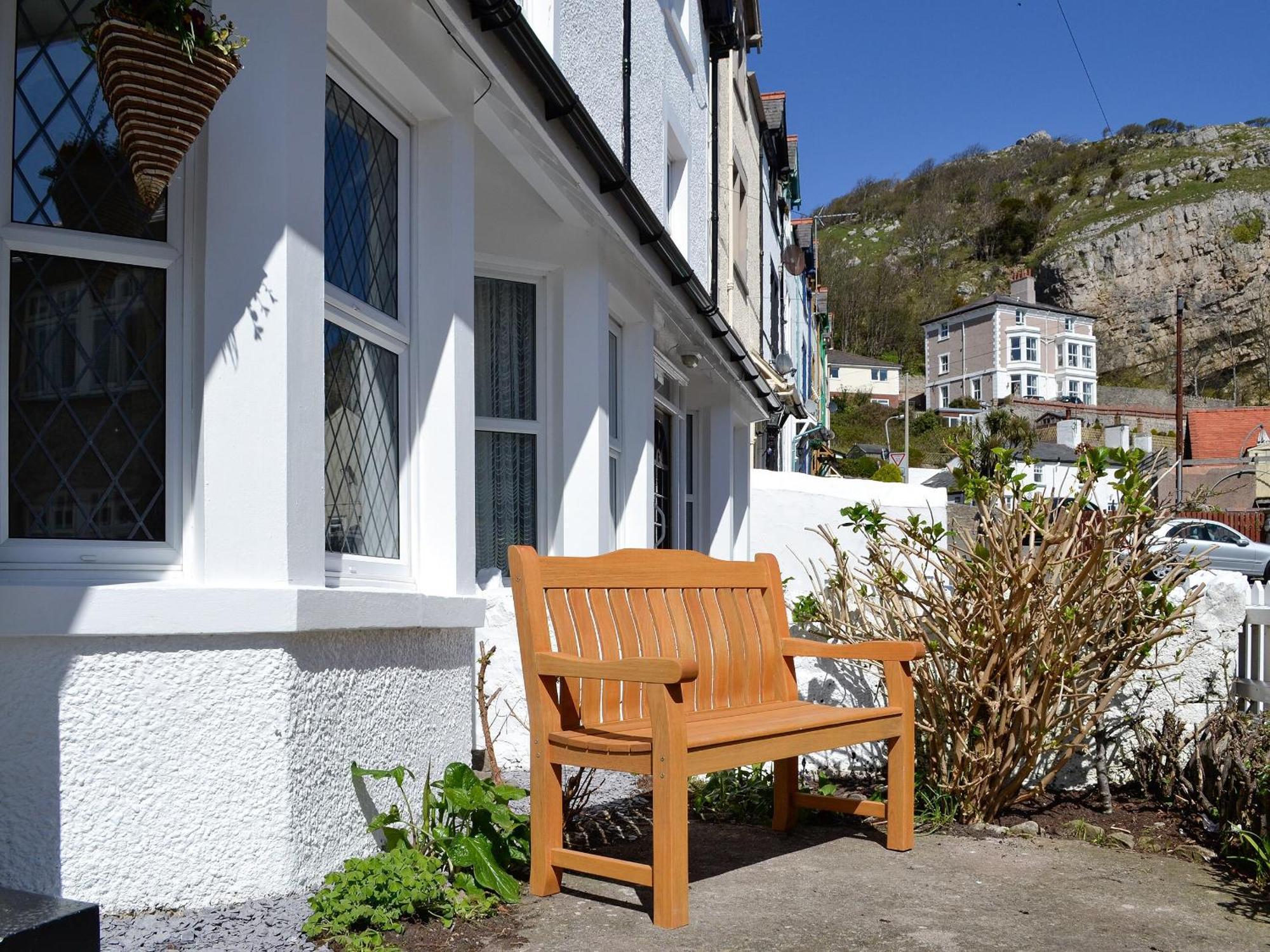 Holiday home Llwynon Llandudno