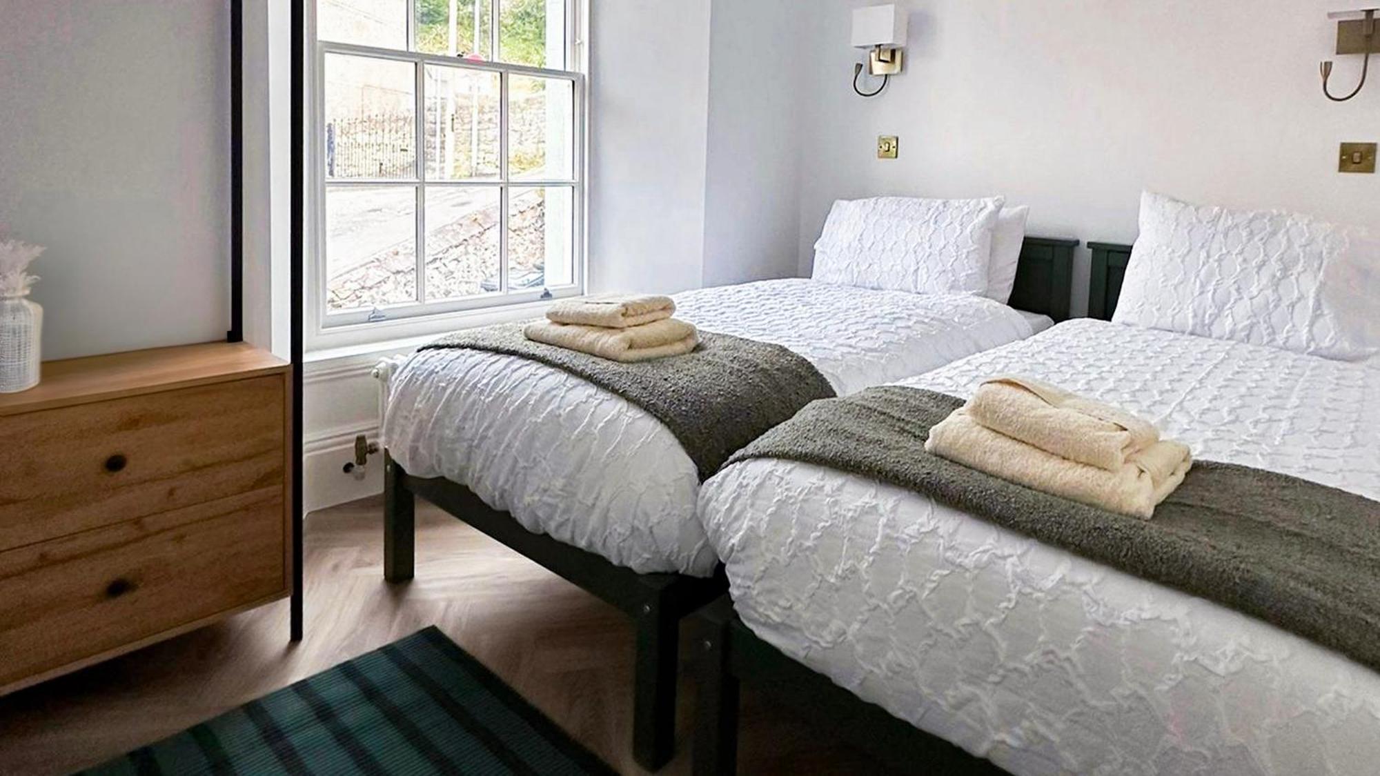 Holiday home Family By The Great Orme Tramway And *