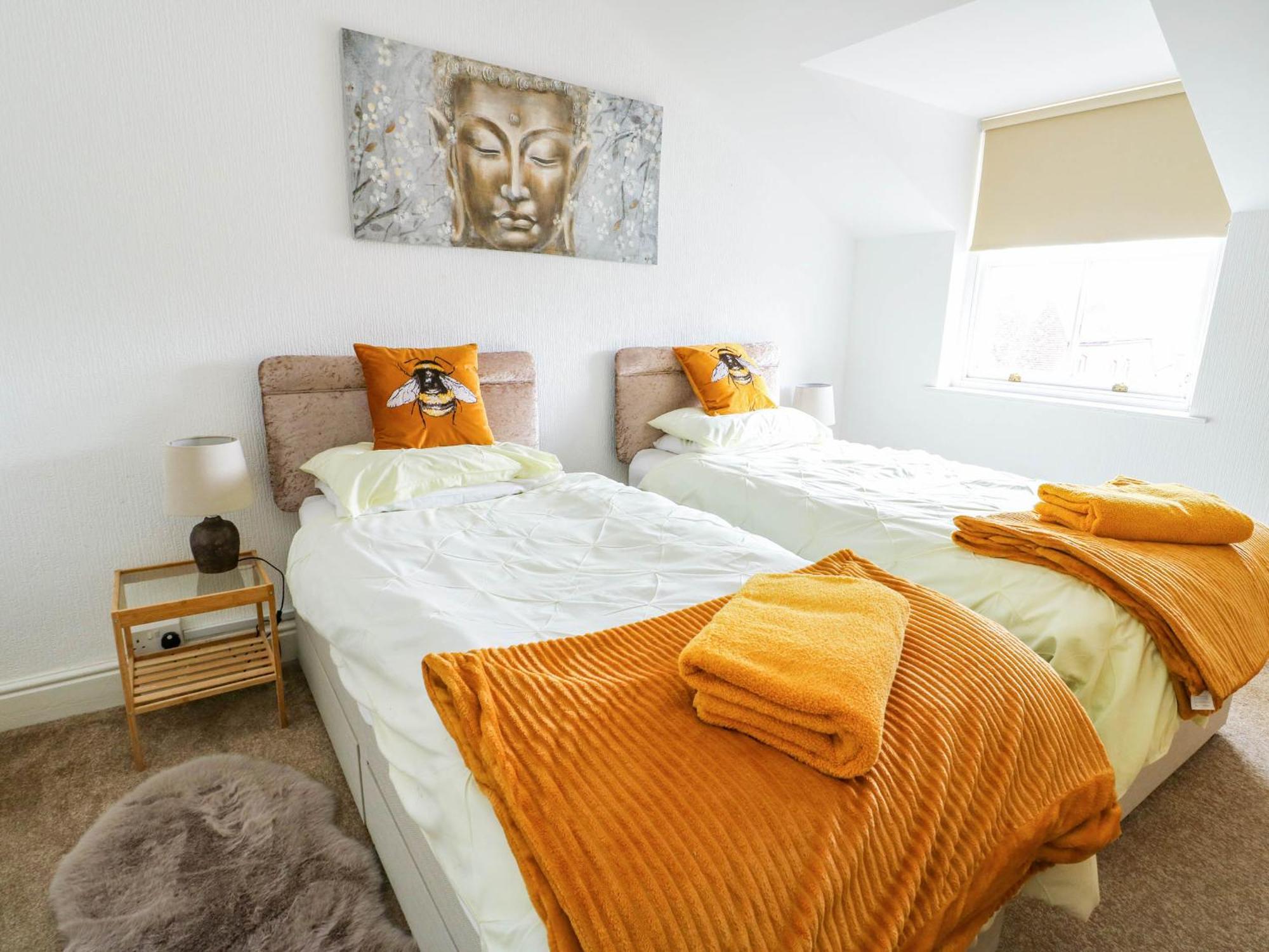 Apartment Llewelyn House