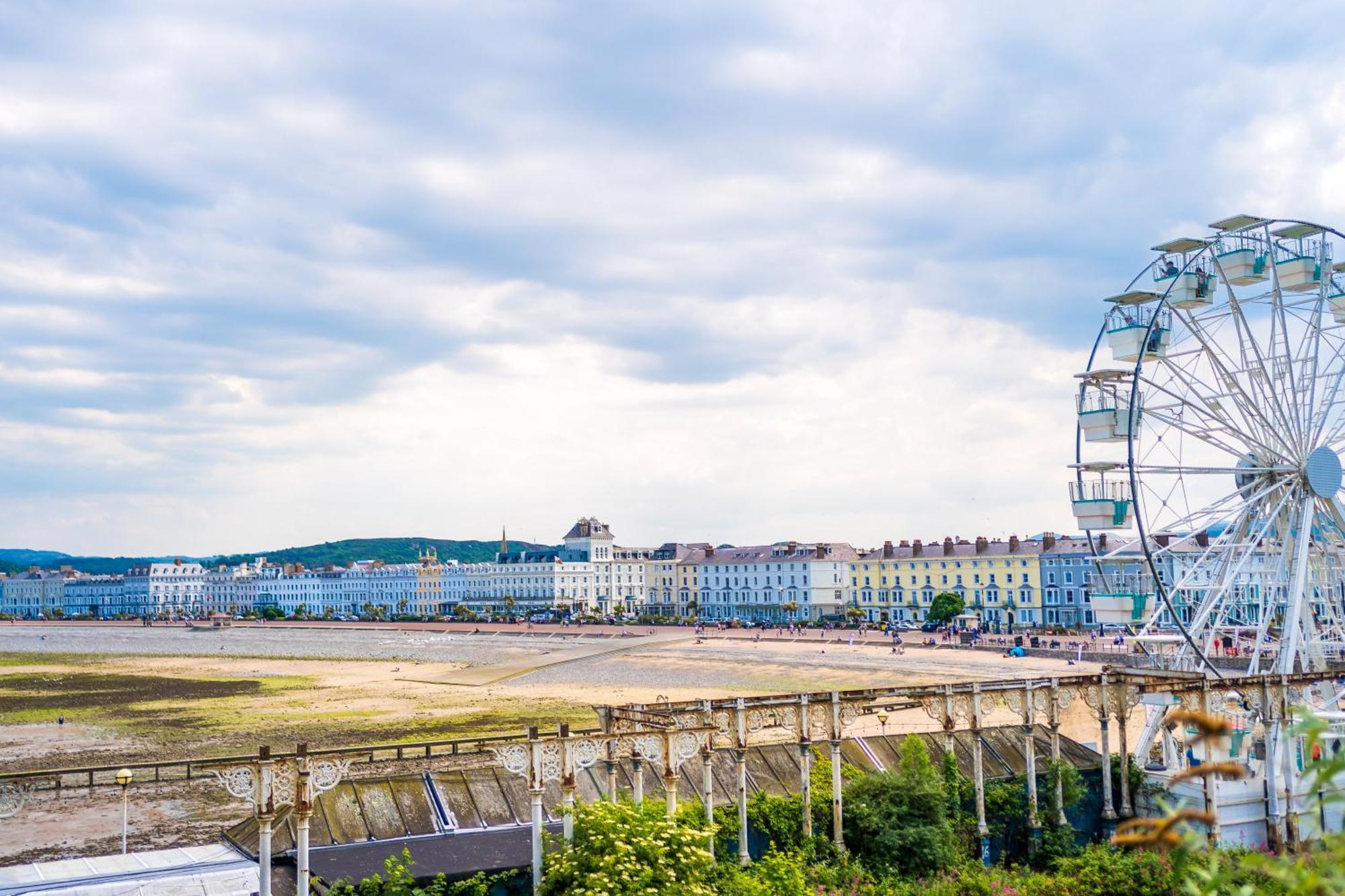 York House No04 - Luxury In Apartment Llandudno