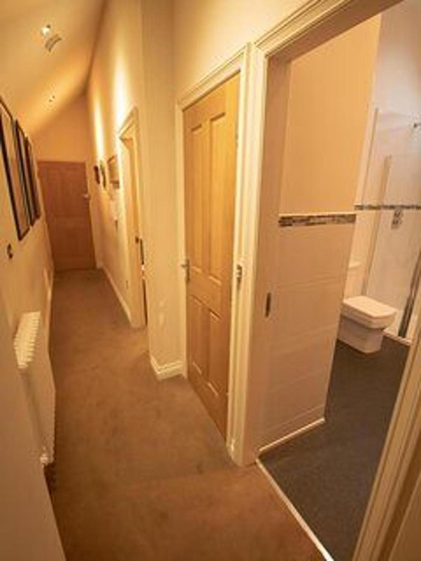 Modern 2nd Floor 1 Bed In The Heart Of Apartment *
