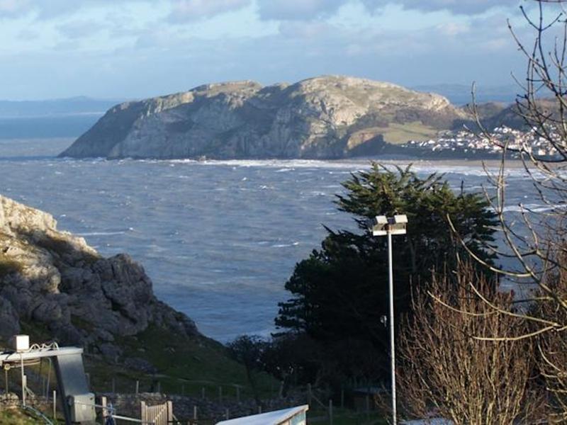 Cwtch Guest house Llandudno