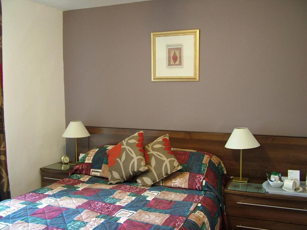 Guest house Karden House
