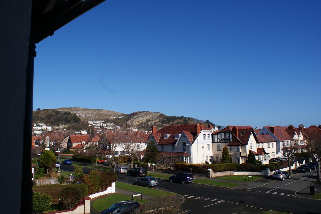 Guest house Cleave Court Llandudno
