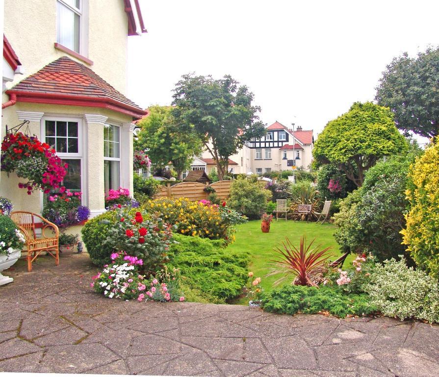 Guest house Cornerways 4*