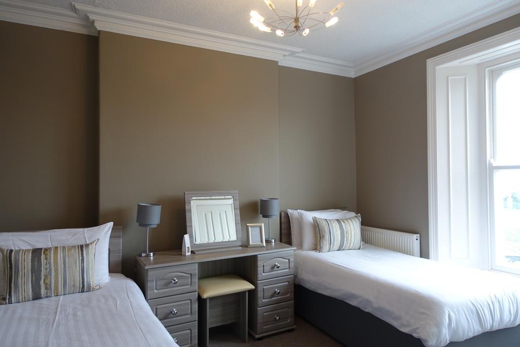 Guest house Bay Court 3*