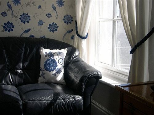 Guest house Mostyn House 3*