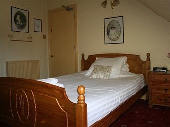 Glascoed Guest house 4*