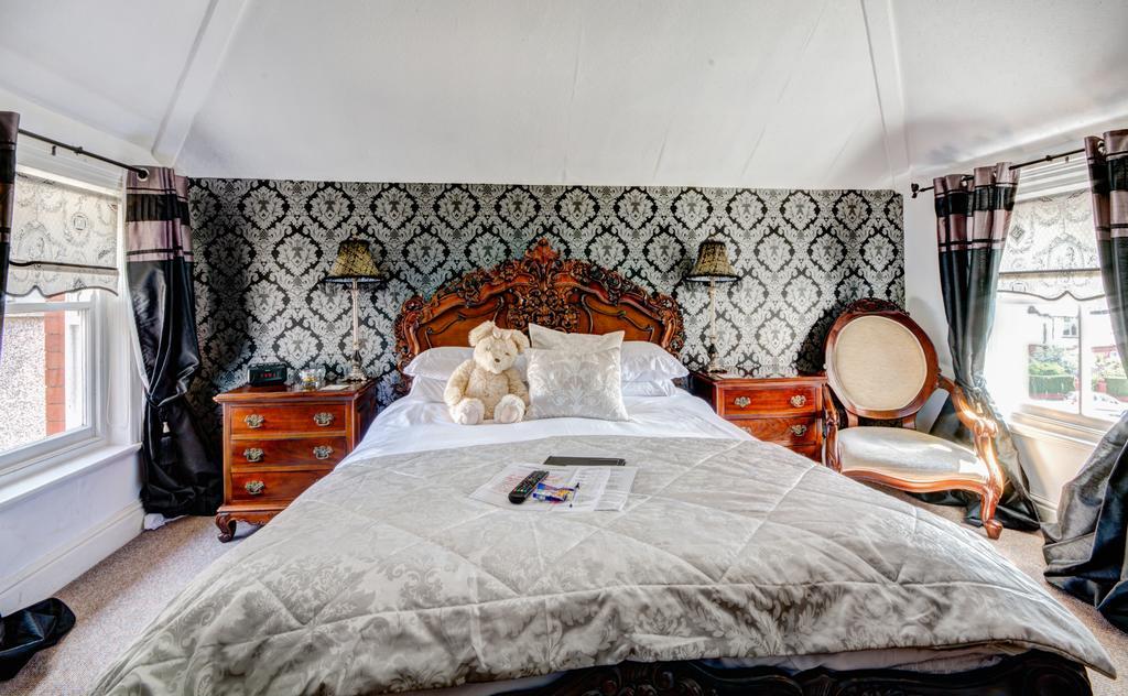Plas Llwyd Guest house 4*