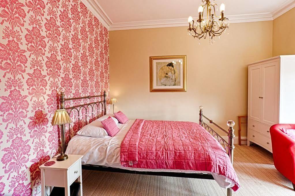 Sefton Court Guest house 4*
