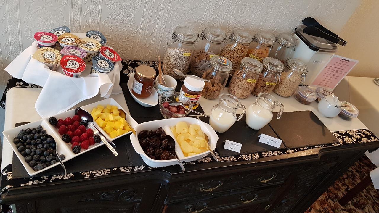 Bed & Breakfast Agar House