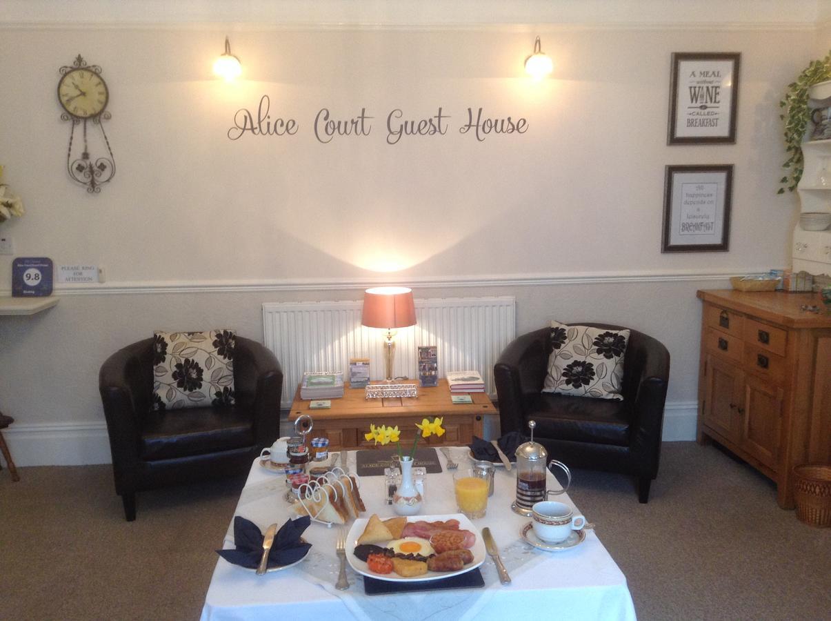 Alice Court Guest house 4*