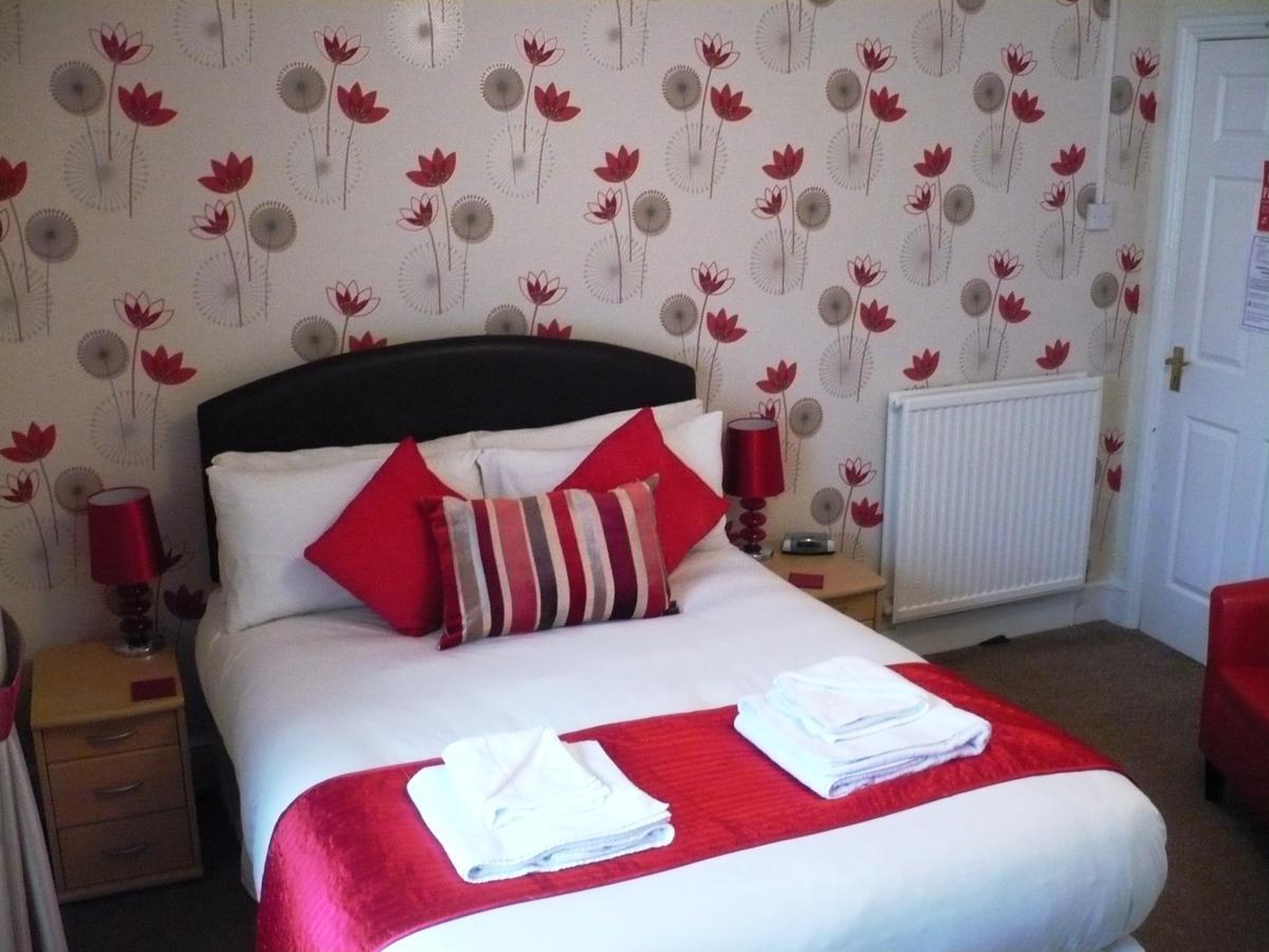 Milverton House 4*