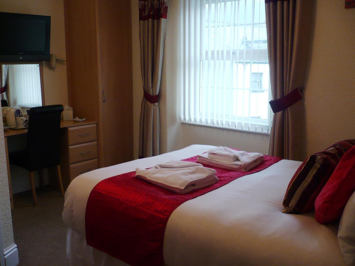 Milverton House Hotel 4*