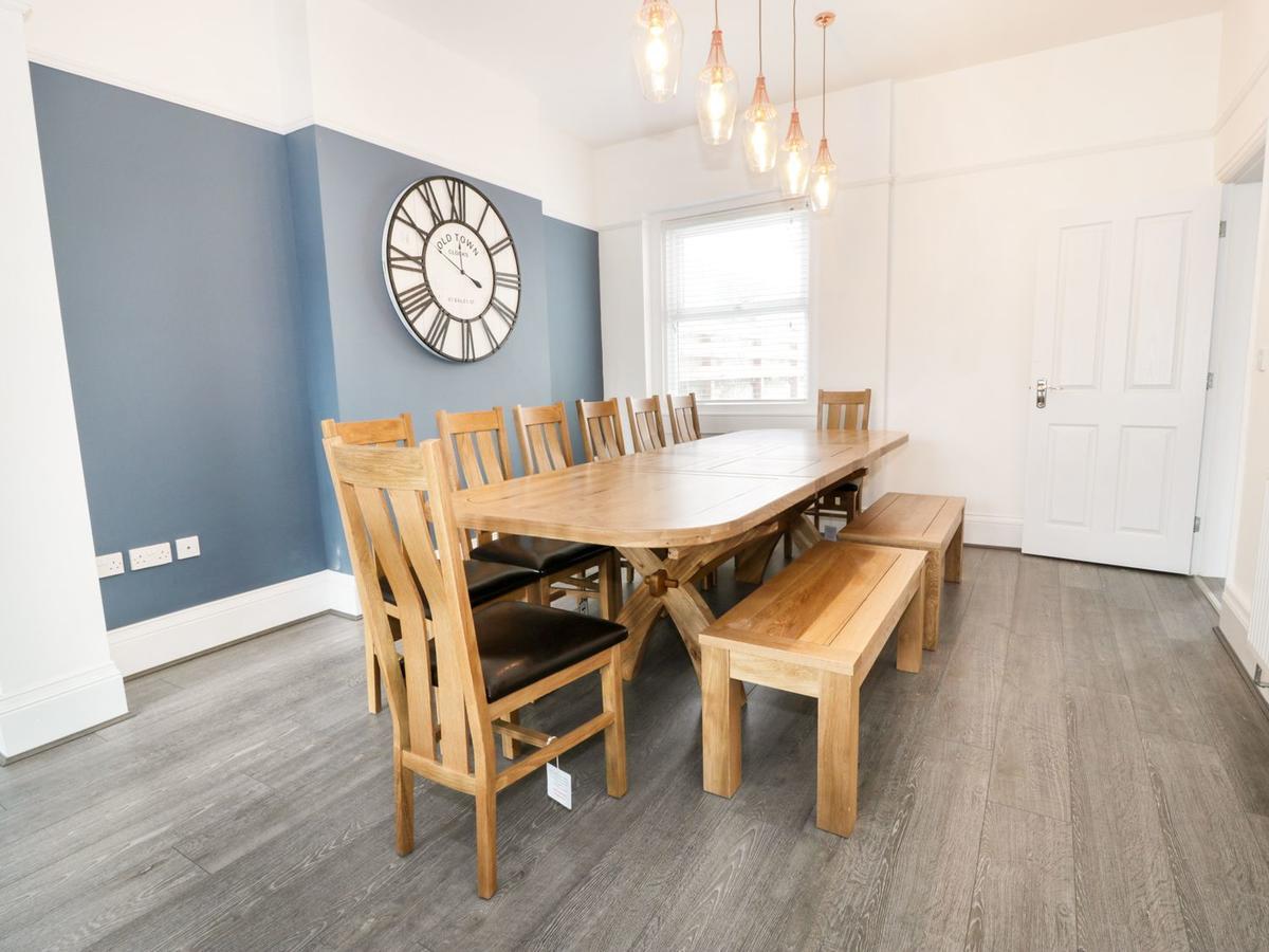51 Trinity Avenue Holiday home Llandudno