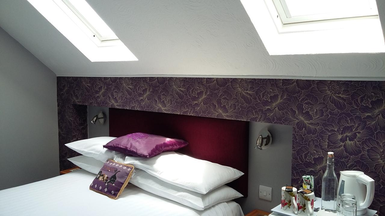 Cleave Court Guest house Llandudno