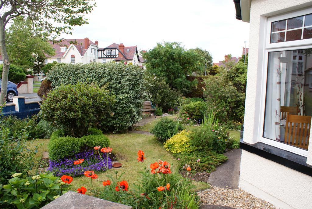 Cleave Court Guest house