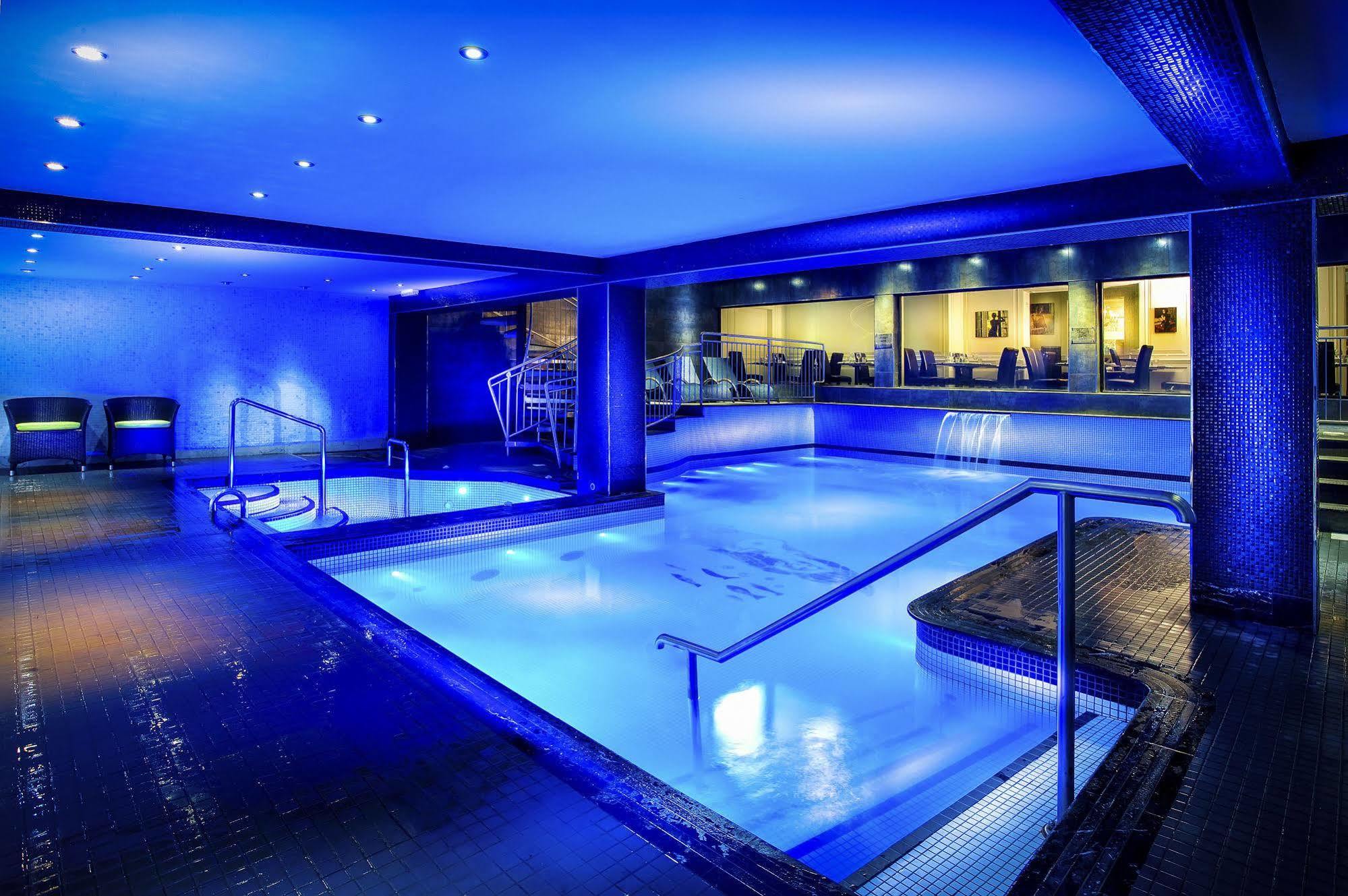 The Empire & 4* Llandudno
