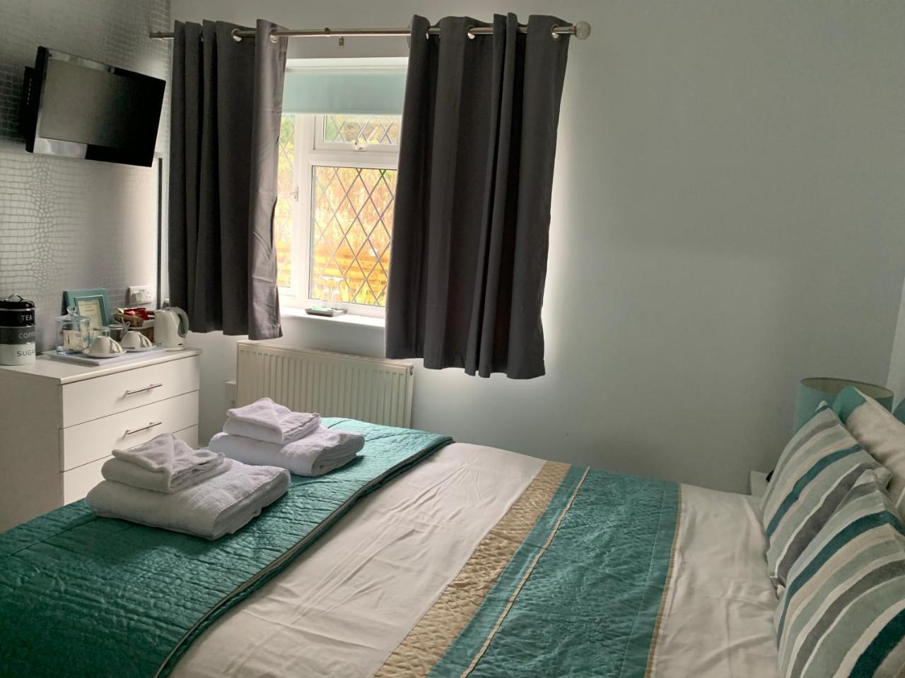 Ashbrook Bed And Breakfast Llandudno
