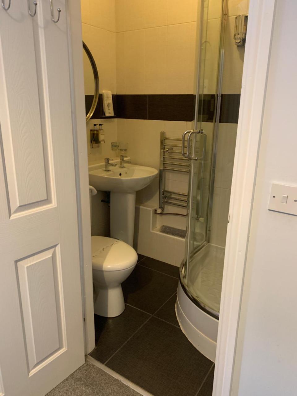 Ashbrook Bed And Breakfast Llandudno