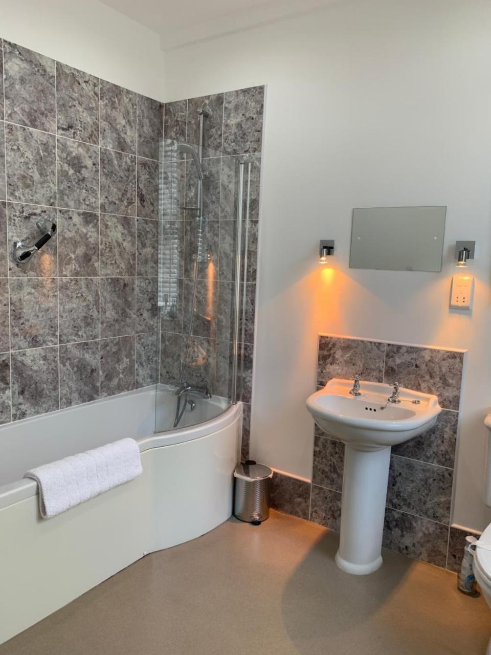 Bed & Breakfast Abbey House 5*