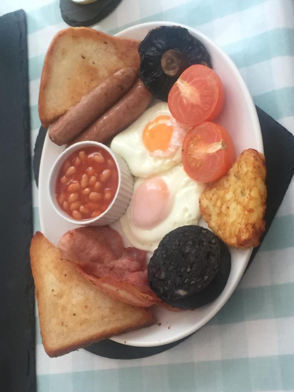 Ashbrook Bed And Breakfast 4* Llandudno