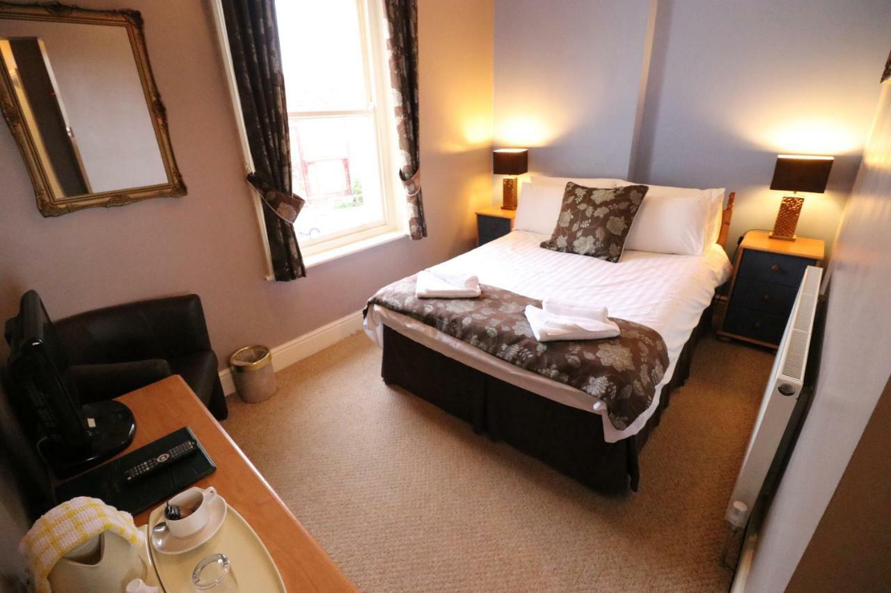 The Annan 3*