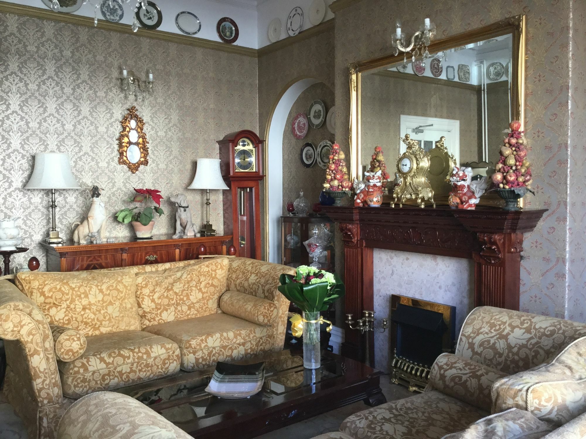 Plas Llwyd Guest house