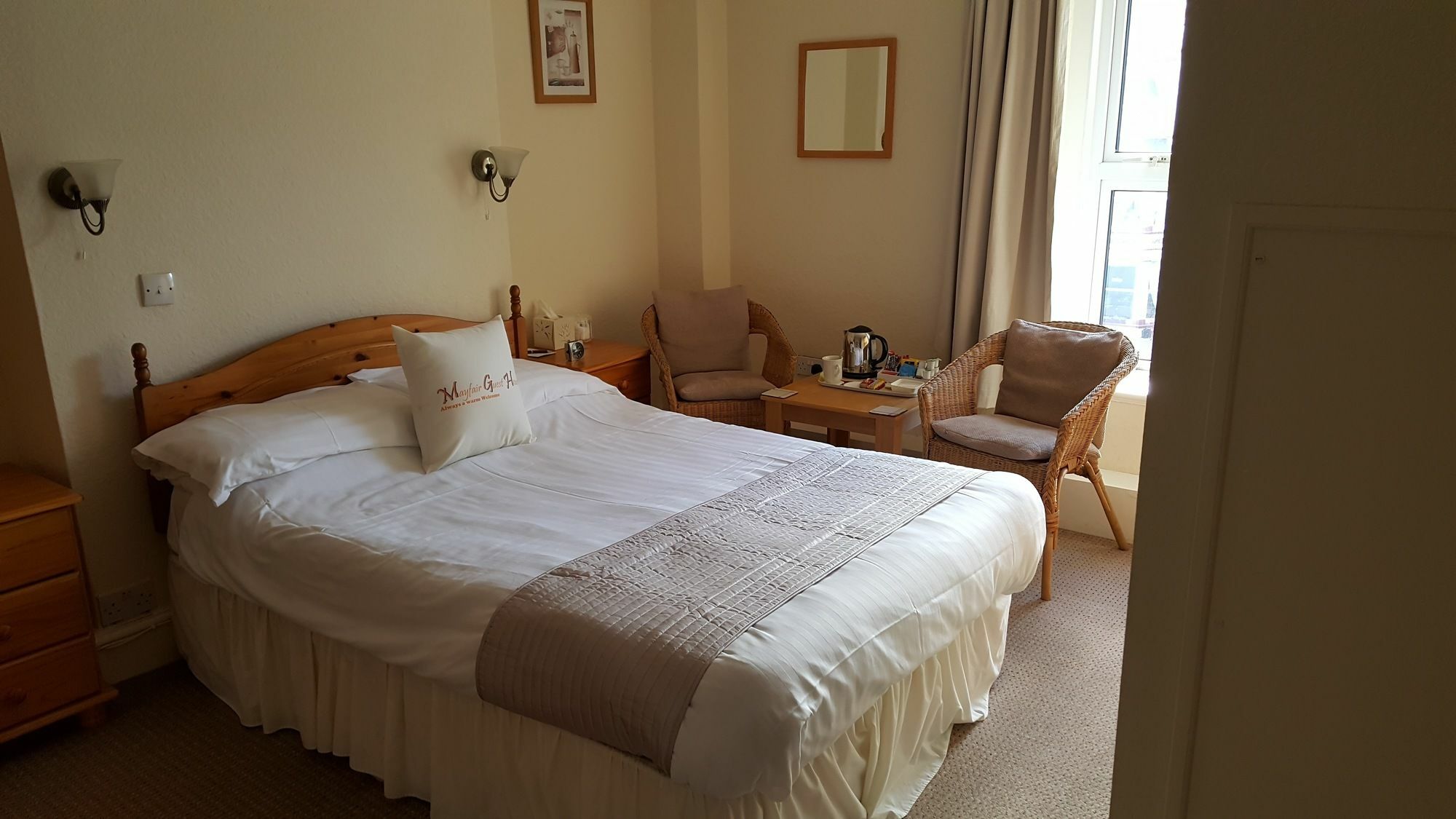 Hotel Mayfair 3*